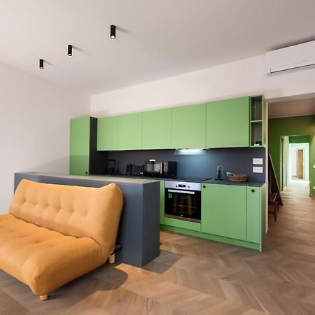 Flats4Rent Carla'S Apartments ヴェローナ エクステリア 写真