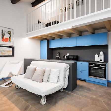 Flats4Rent Carla'S Apartments ヴェローナ エクステリア 写真